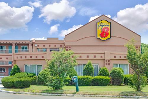 Фотография гостиницы Super 8 by Wyndham Milford/New Haven