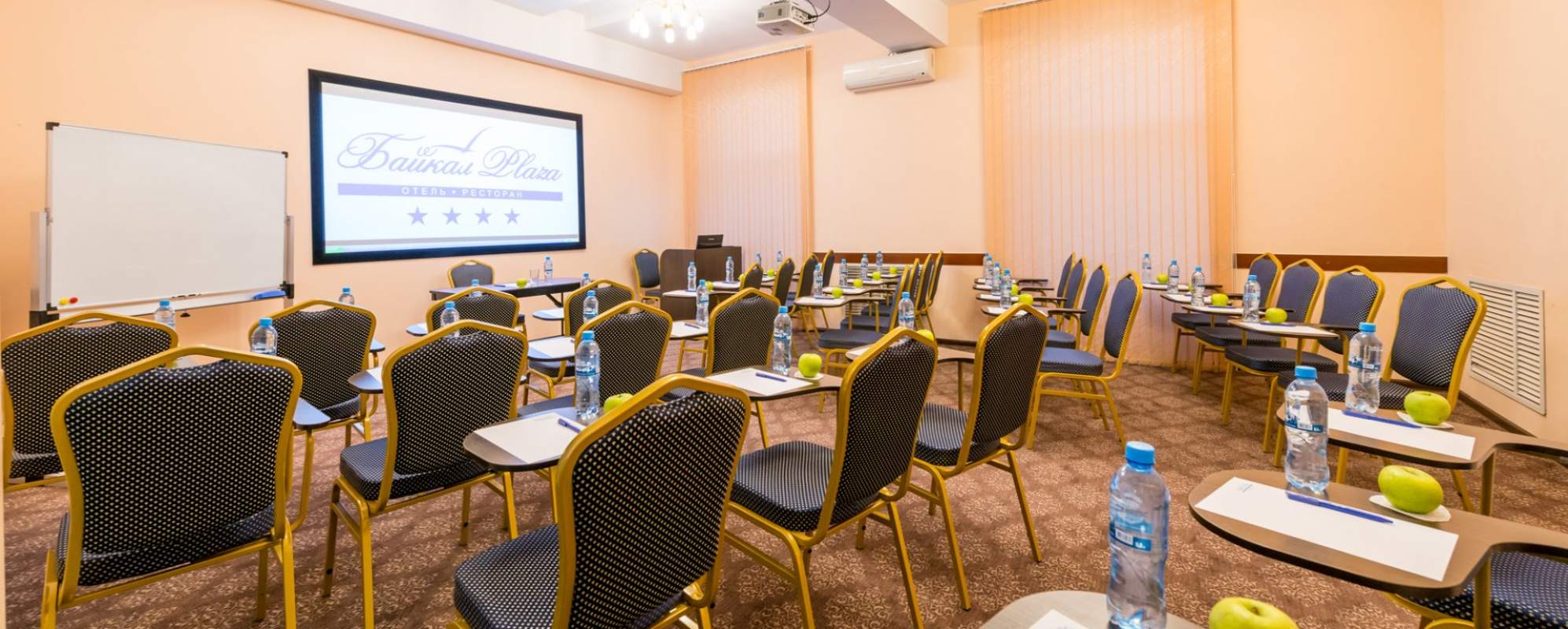 Фотографии конференц-зала Бизнес-центр