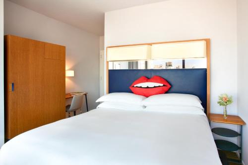 Фотография гостиницы The Standard - East Village