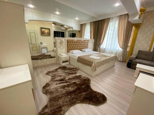 Фотографии гостиницы
Elux