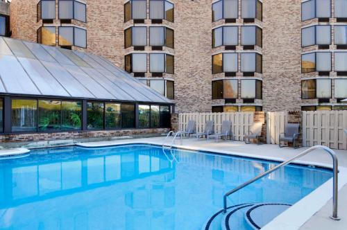 Фотография гостиницы DoubleTree by Hilton Hotel Oak Ridge - Knoxville