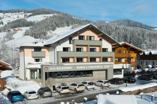 Фотография гостиницы Wanderhotel Erika