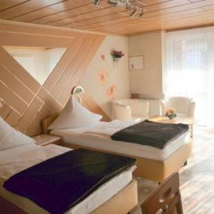 Фотографии гостиницы
Central Hotel