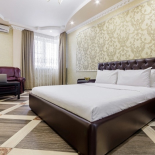 Фотография квартиры Апартаменты на 19 этаже с Lounge - балконом. Вид, которому позавидуют. Центр Краснодара