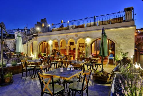 Фотография мини отеля Caftan Cave Suites