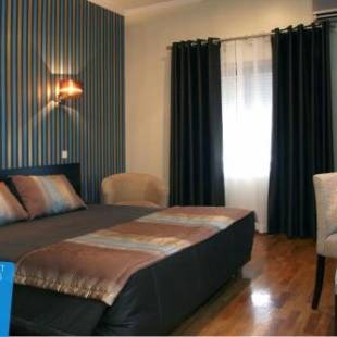 Фотографии гостиницы
Hotel America