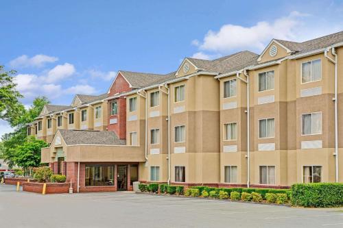 Фотографии гостиницы
Microtel Inn by Wyndham Lake Norman