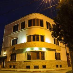 Фотографии апарт отеля
Villa Casafina Serviced Apartments