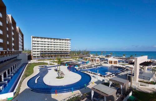 Фотография гостиницы Royalton Blue Waters Montego Bay, An Autograph Collection All-Inclusive Resort