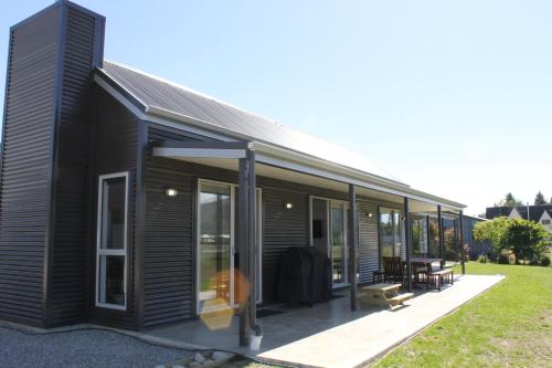 Фотография гостевого дома Macaulay House