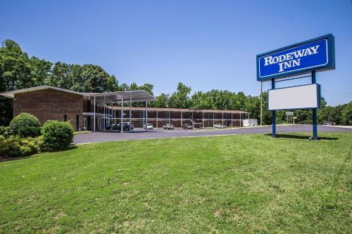 Фотография гостиницы Rodeway Inn Anderson