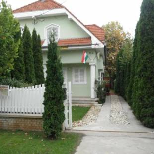 Фотографии гостевого дома
Csokonai guesthouse