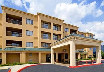 Фотография гостиницы Courtyard by Marriott San Antonio Airport/North Star Mall