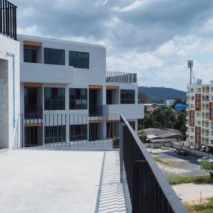 Фотографии гостиницы
Atom Phuket Hotel -SHA Plus