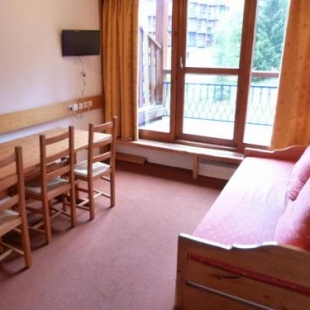 Фотография гостевого дома Appartement Les Arcs 1800, 2 pièces, 6 personnes - FR-1-411-70