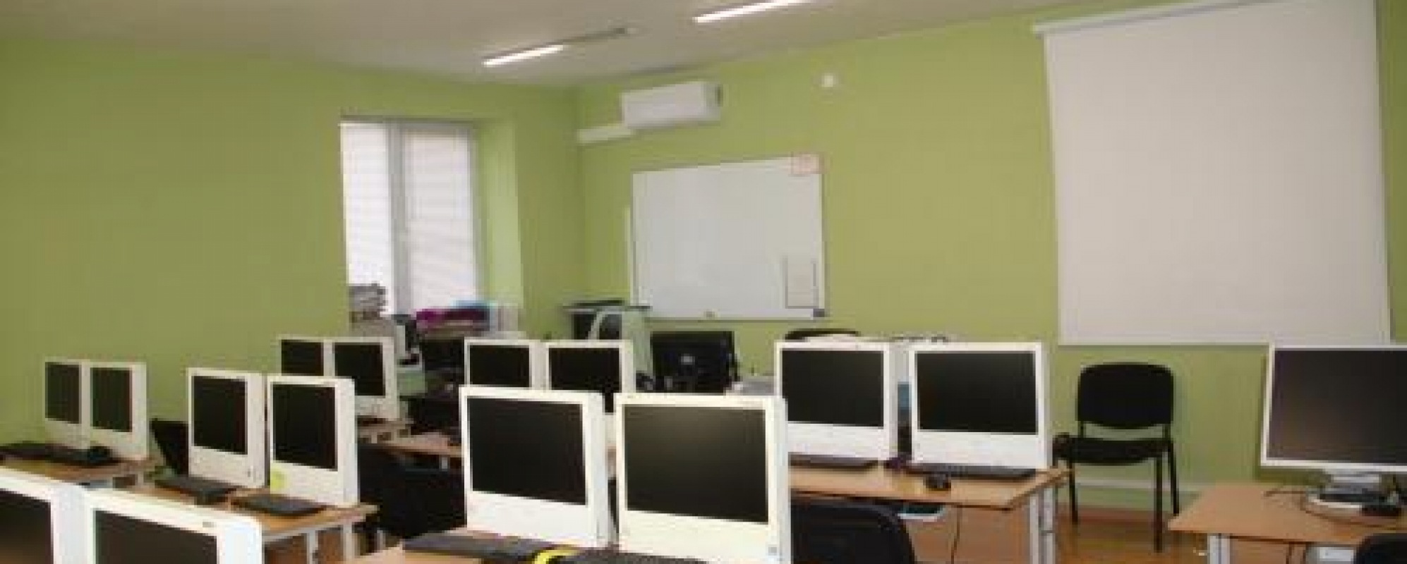 Фотографии компьютерного класса Экспромед