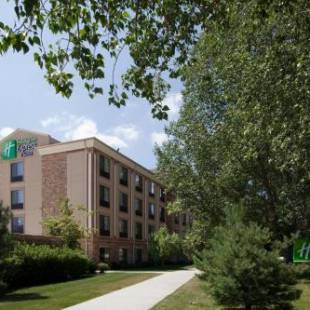 Фотографии гостиницы
Holiday Inn Express Hotel & Suites Fort Collins, an IHG Hotel