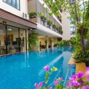 Фотография гостиницы Chiang Mai Waroros Boutique Hotel เชียงใหม่ วโรรส บูติคโฮเต็ล - SHA Hotel