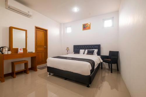 Фотография гостиницы RedDoorz near Exit Toll Moh. Toha