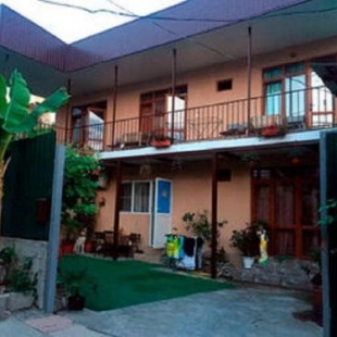 Фотография гостевого дома Тихий дворик