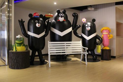 Фотография хостела Hey Bear Capsule Hotel