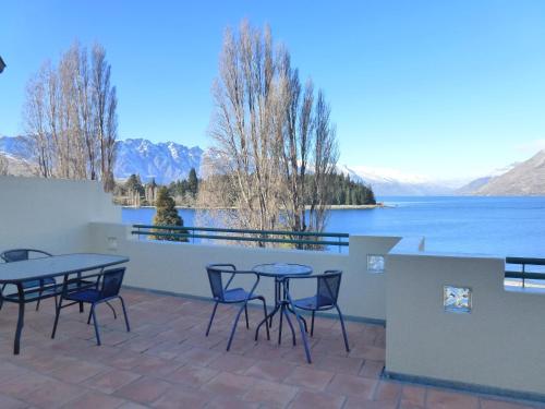 Фотография апарт отеля Lakefront Apartments