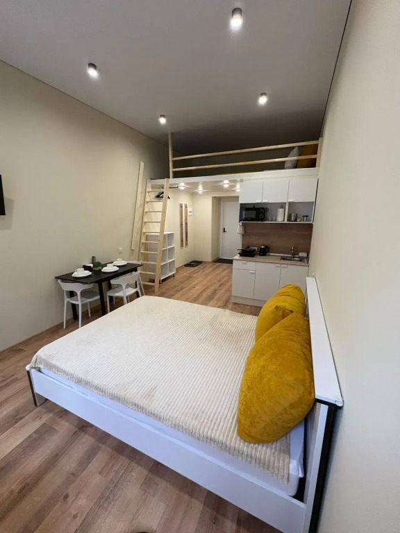 Фотография квартиры Апартаменты в центре с современным ремонтом