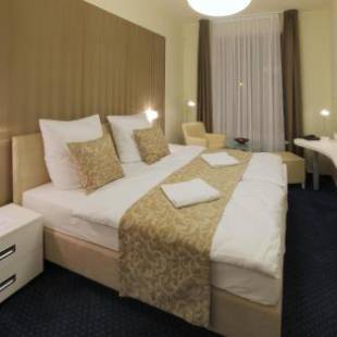 Фотографии гостиницы
Esmarin wellness hotel