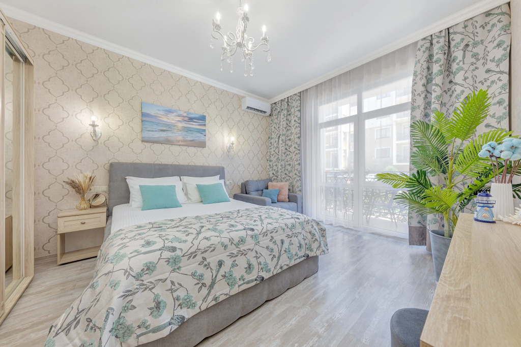 Фотография квартиры Апартаменты с балконом и видом на горы Sea Breeze & SPA