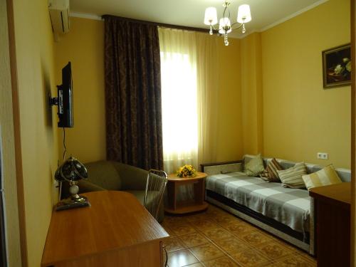 Фотографии гостевого дома
Южный-1