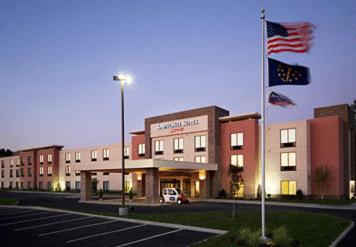 Фотография гостиницы SpringHill Suites Terre Haute