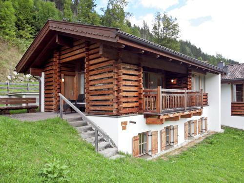 Фотография гостевого дома Serene Chalet in Königsleiten with Sauna
