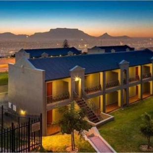 Фотографии гостиницы 
            Protea Hotel by Marriott Cape Town Tyger Valley