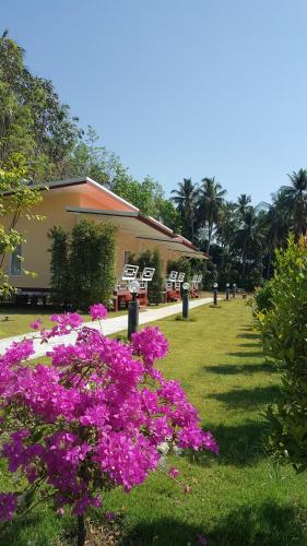 Фотография гостевого дома Koh Yao Modern Inn -SHA Plus