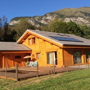 Фотографии мини отеля
Chalet aux 3 biches