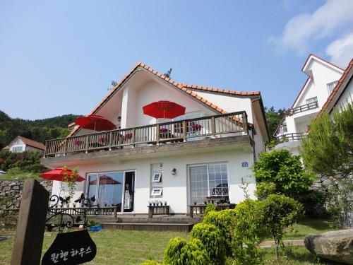 Фотография гостевого дома Germany Village Munich House