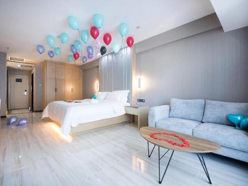 Фотография гостиницы Lavande Hotel Urumqi High-speed Railway wanda plaza