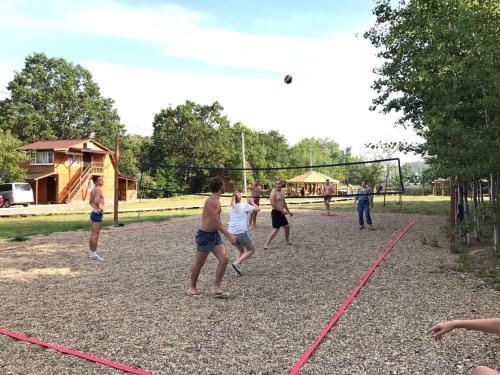 Фотографии гостевого дома
Фишинг Фэмили