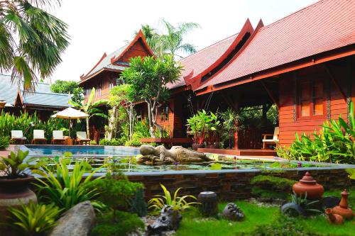 Фотографии гостиницы
Ruenkanok Thaihouse Resort
