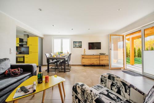 Фотография гостевого дома Ferienhäuser Andrea - FH 13 - Premiumhaus Lanai