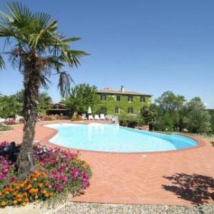 Фотографии гостевого дома
One bedroom house with shared pool furnished terrace and wifi at Murlo