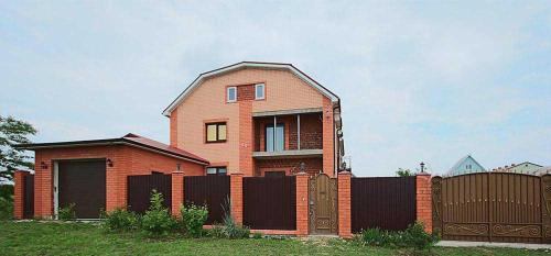 Фотографии гостевого дома
Роза ветров