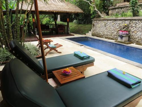 Фотография мини отеля Sama's Cottages and Villas