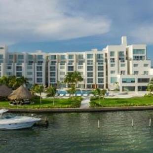 Фотографии гостиницы 
            Real Inn Cancún