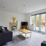 Фотография гостевого дома Listers Lodge