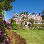 Фотография гостиницы OYO Orestone Manor