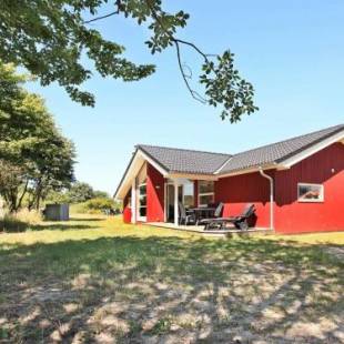 Фотографии гостевого дома
Three-Bedroom Holiday home in Großenbrode 2