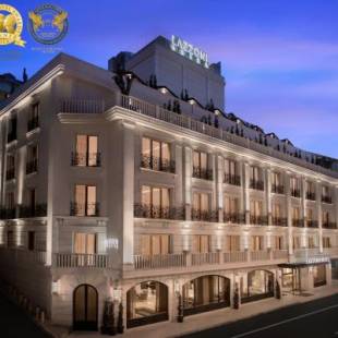 Фотографии гостиницы
Lazzoni Hotel