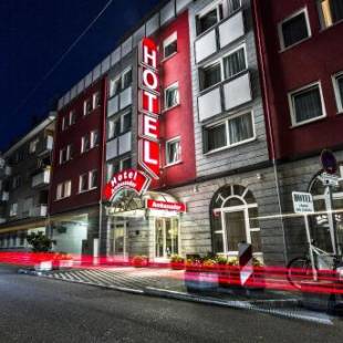 Фотографии гостиницы
Hotel Ambassador