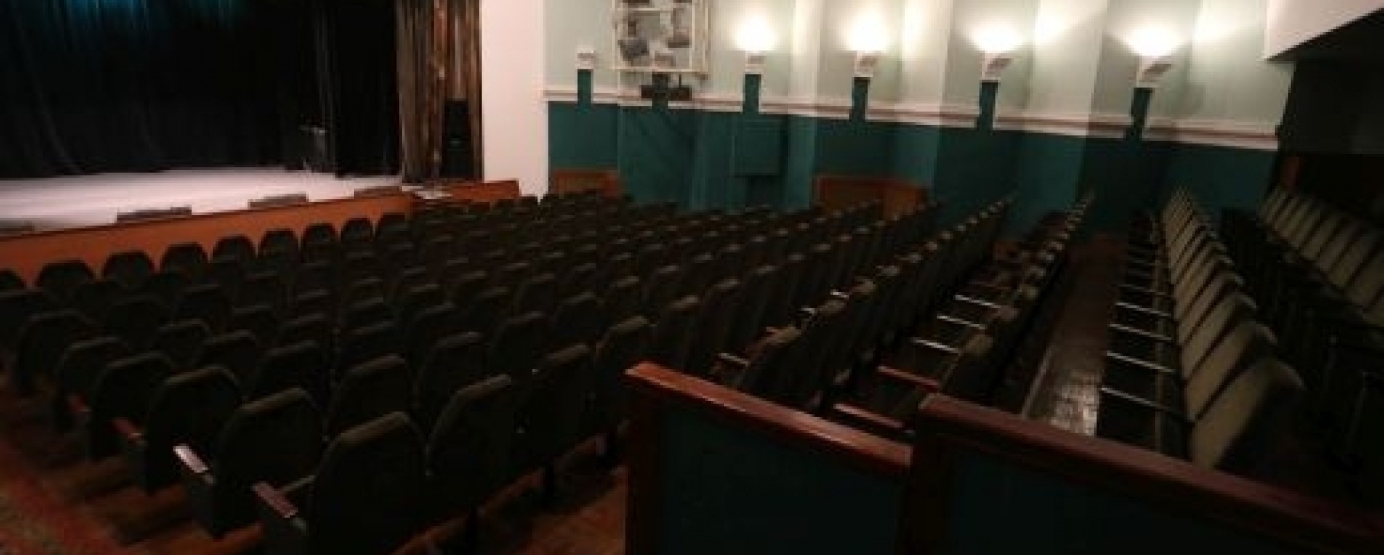 Фотографии концертного зала Зал Нижегородского Дома актёра им. В.В. Вихрова